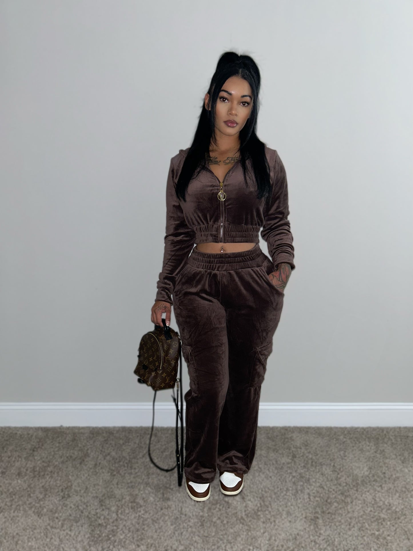 Jaydon Velour Set (Choco)